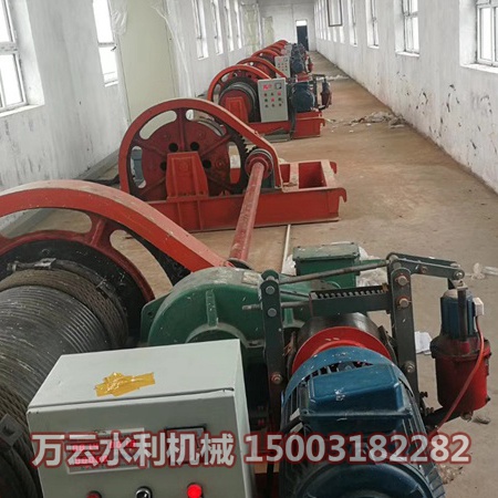 卷扬启闭机 (20)