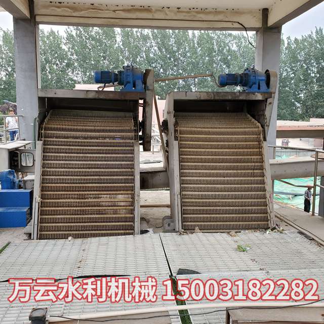耙齿式格栅除污机 (1)
