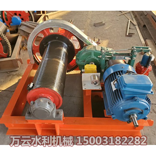 卷扬启闭机 (13)