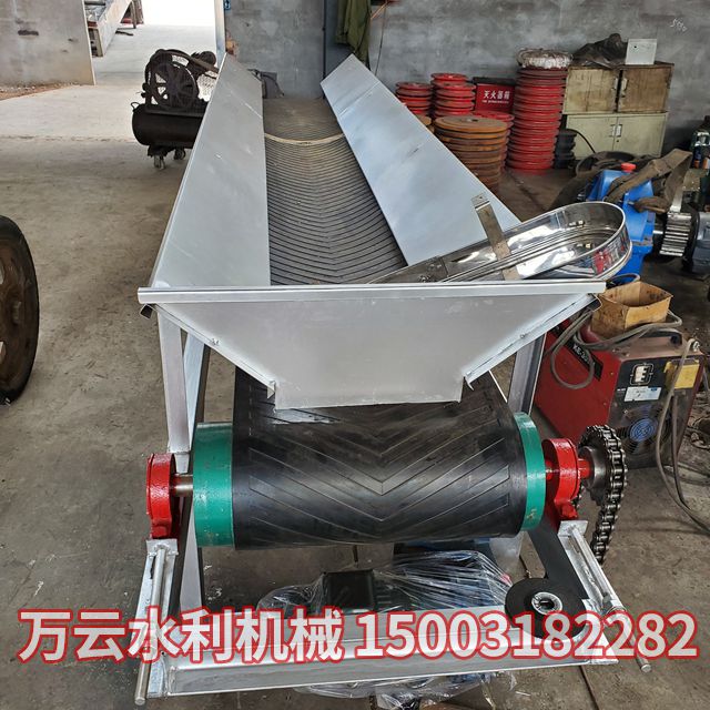 皮带式输送机 (5)